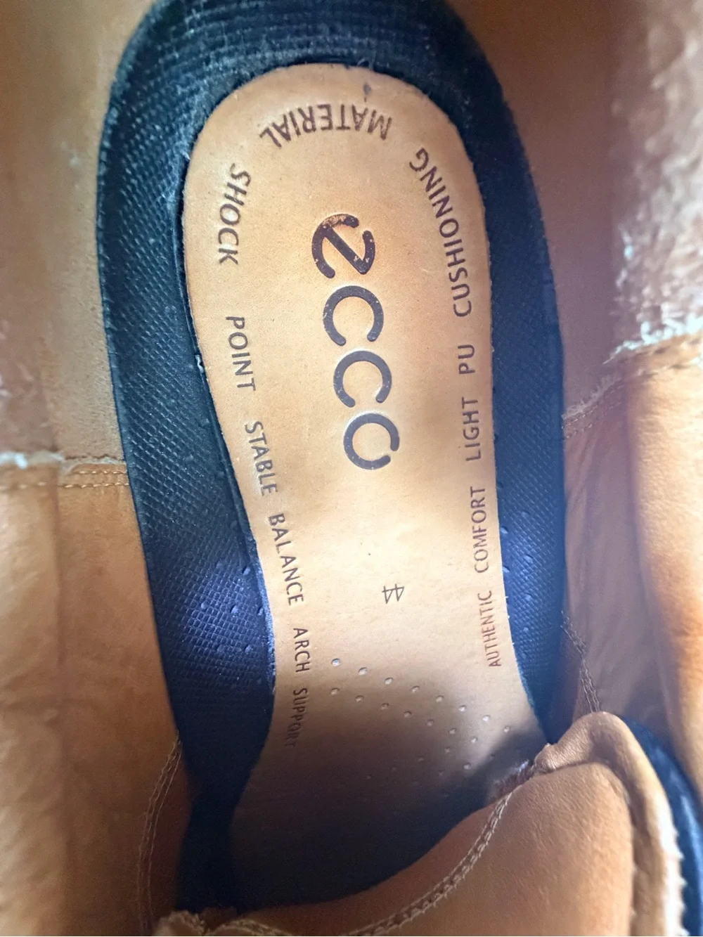 Ecco Men's Black Leather Boat Shoes with Moc Toe Lace-Up